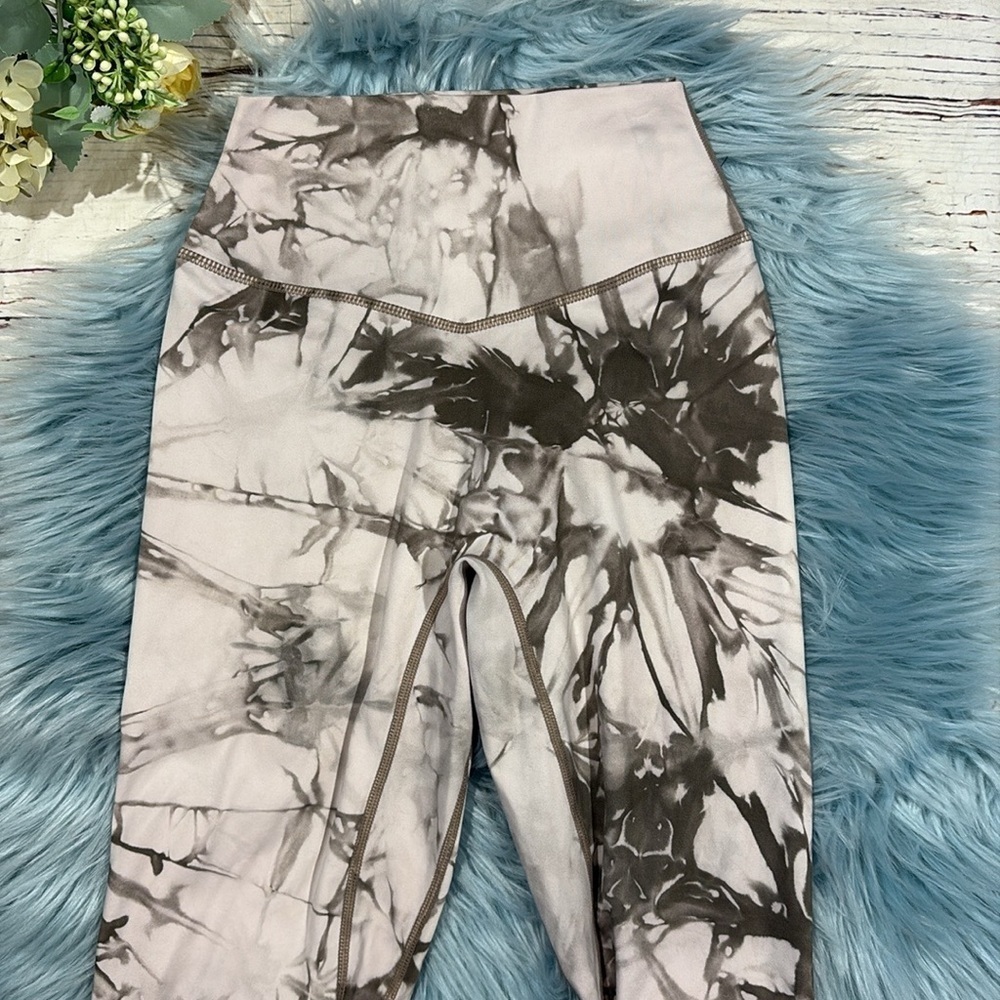 Balance Athletica Vitality Oasis OG Legging, Marble Print - Picture 6 of 10